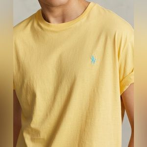 Polo Ralph Lauren
Men's Classic-Fit Jersey Crewneck
T-Shirt